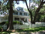 Take Pictures of Fairhope Cottages!